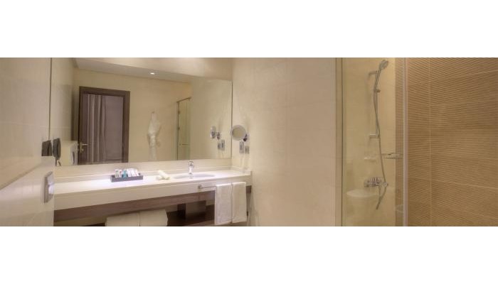 Hotel The House Boutique Suites poza 0