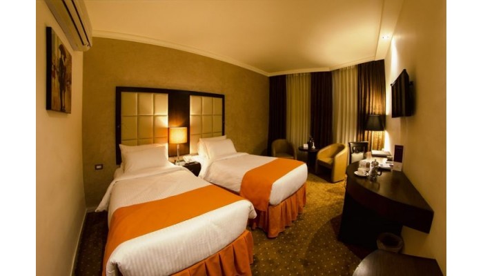 Meneur Hotel poza 0